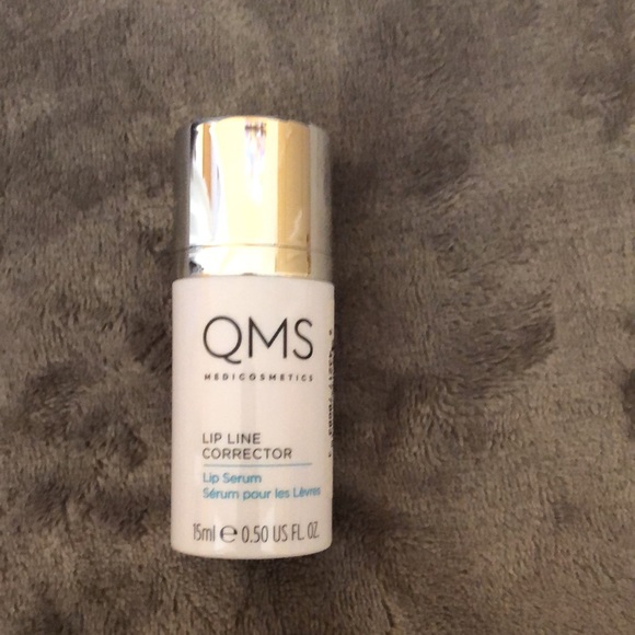 NWT ๐ QMS Medicosmetics Lip Line Corrector Serum - Picture 4 of 7